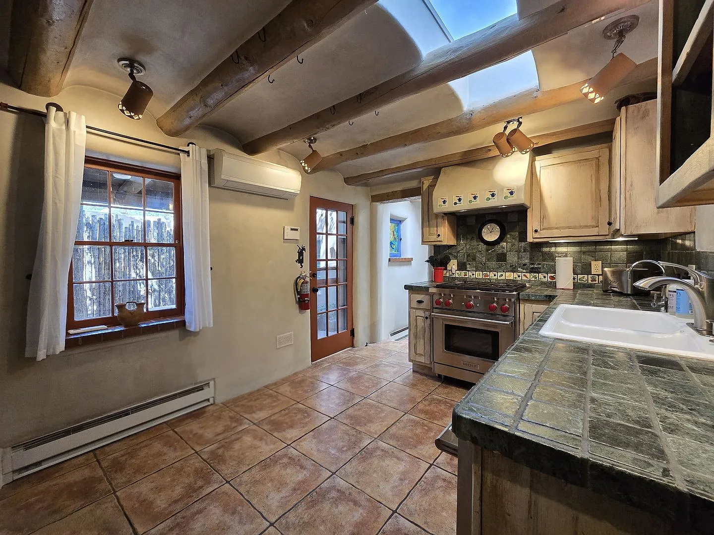 770 Acequia Madre — Photo 4