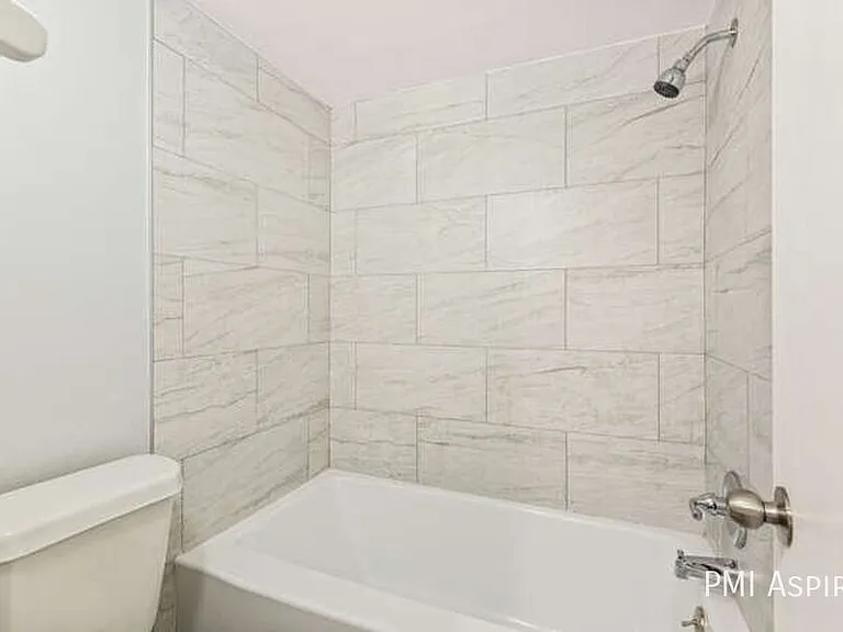 1075 Saulsbury St #103 — Photo 8