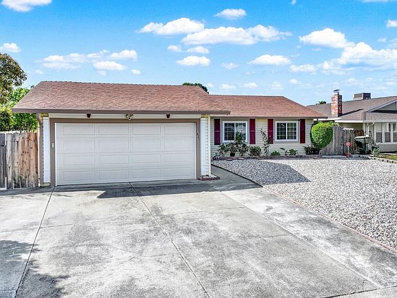 2nd image of 421 Sarah Way