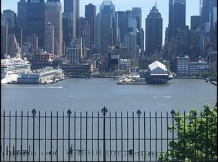 6411 Boulevard East, West New York, NJ 07093