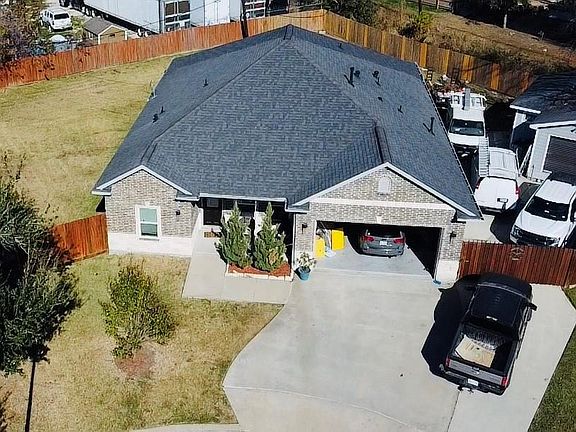 2nd image of 1119 Marleen St