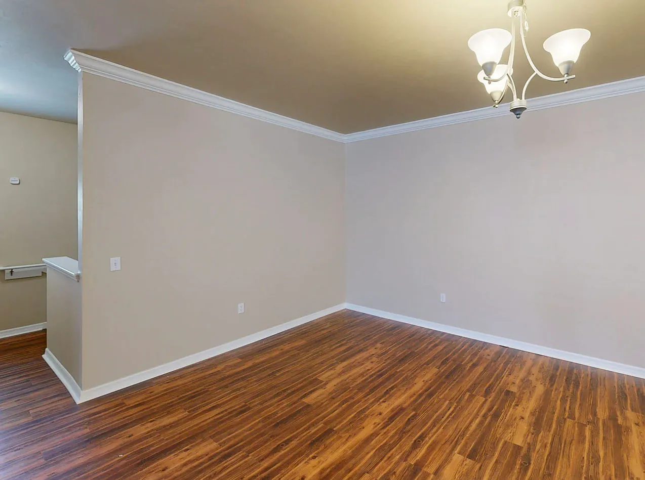 2 bed, 1815 sqft, $1,875 — Photo 3