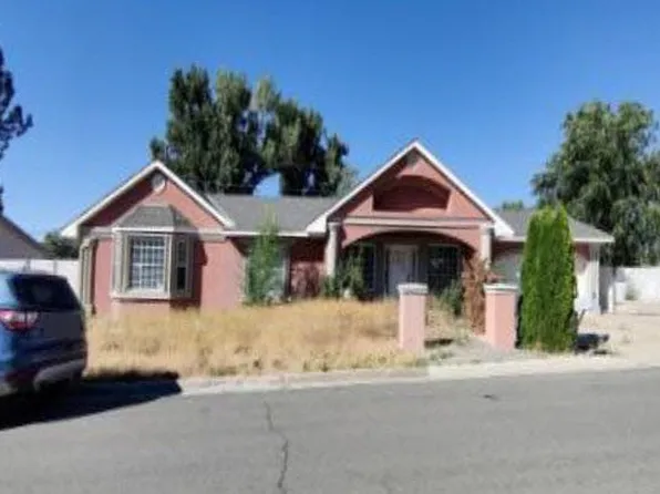 1695 Ballard Ln, Winnemucca, NV 89445