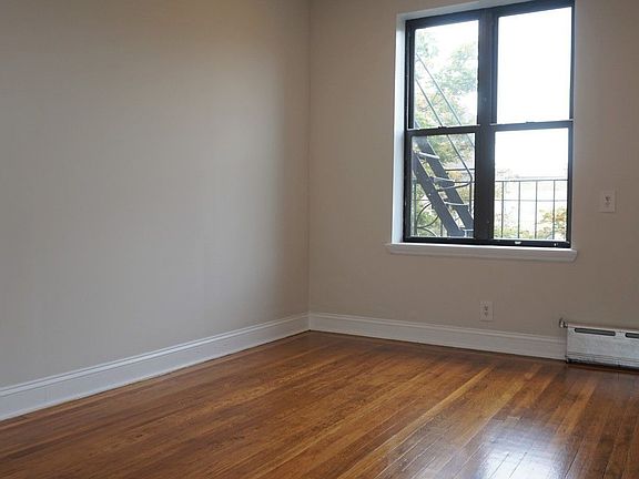 3rd image of 711 Ocean Ave APT 5B