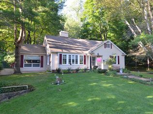 1443 Silverbell Rd, Rochester, MI 48306