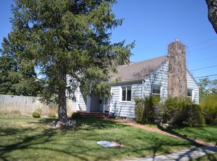 1427 10th St, Cody, WY 82414