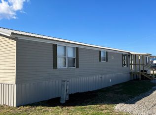 26 Ash Ln, Lebanon, KY 40033