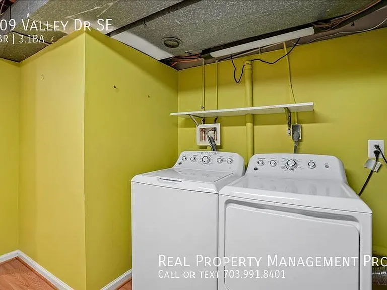 609 Valley Dr SE — Photo 29