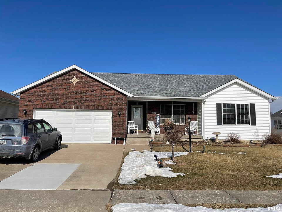 1st image of 102 N 8th Avenue Ct