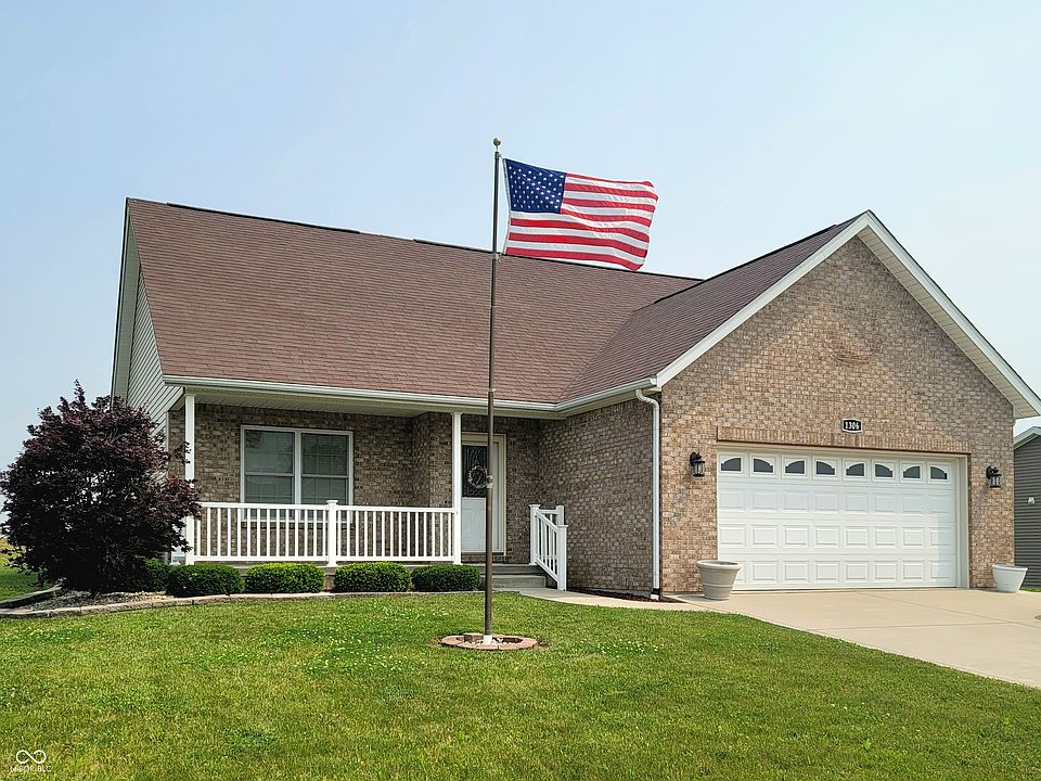 1st image of 1306 W Daniel Dr