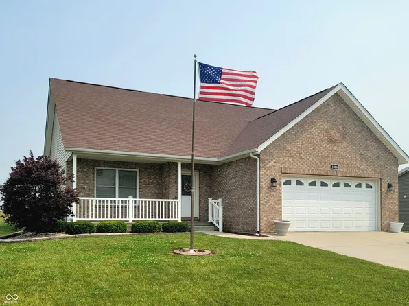 1306 W Daniel Dr, Greensburg, IN 47240