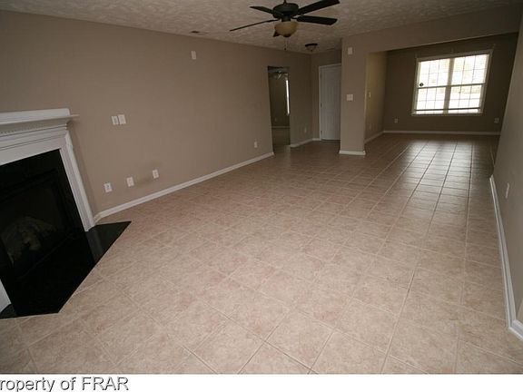 5th image of 2137 Saint Nicholas Dr