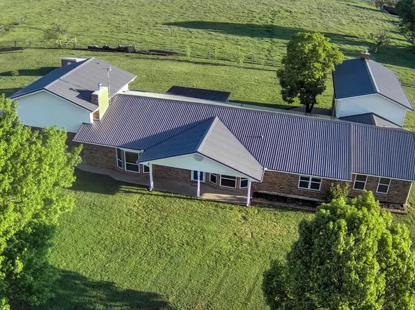 274878 E 1800th Rd, Comanche, OK 73529