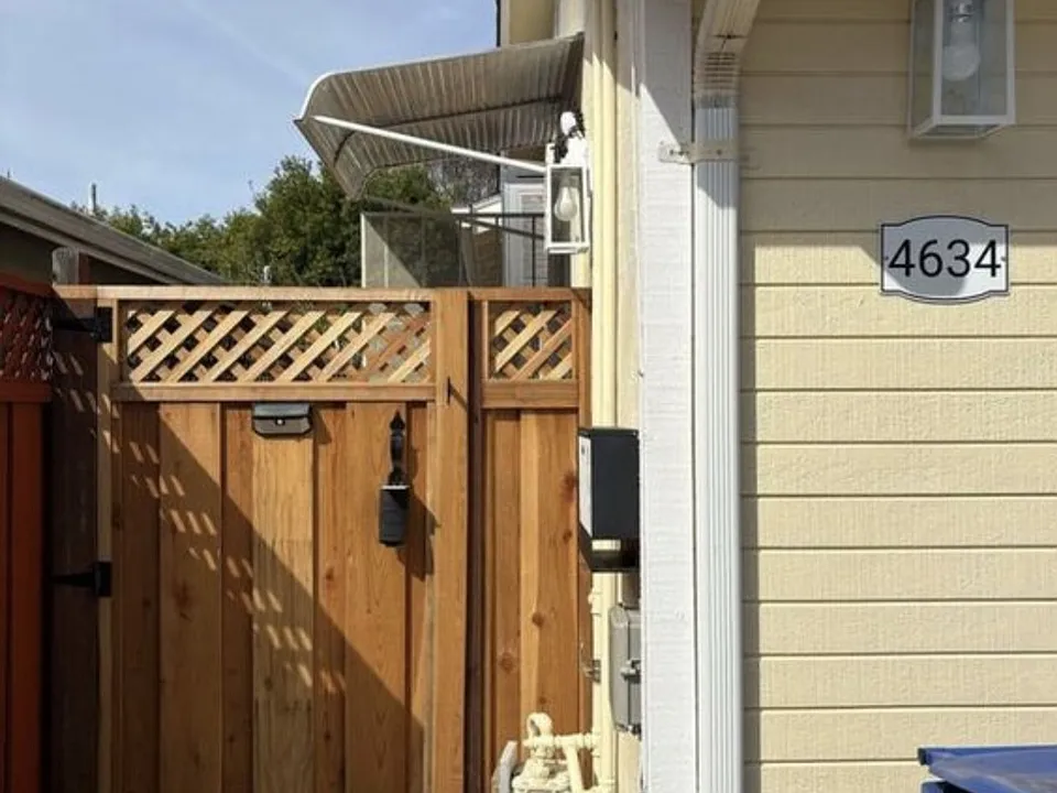 4634 Alameda Dr #4634