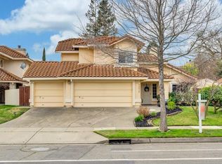 7572 Pocket Rd, Sacramento, CA 95831