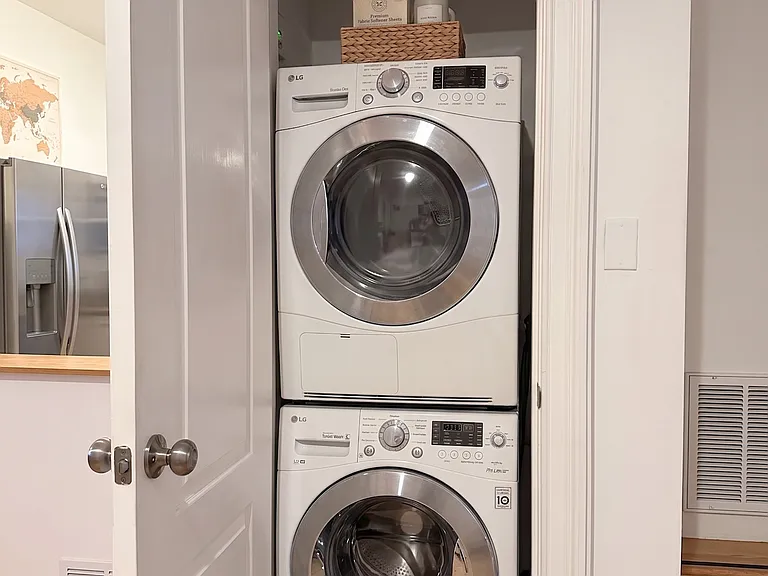 249 W 29th St #3E — Photo 8
