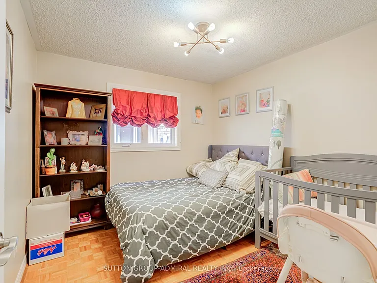 8890 Martin Grove Rd — Photo 25