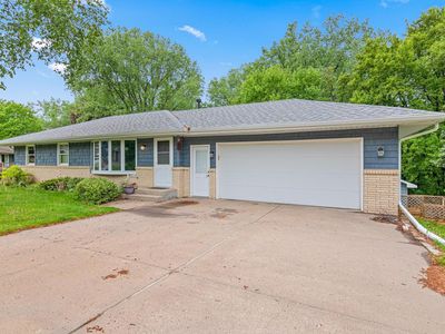 479 Centennial Dr, Roseville, MN, 55113