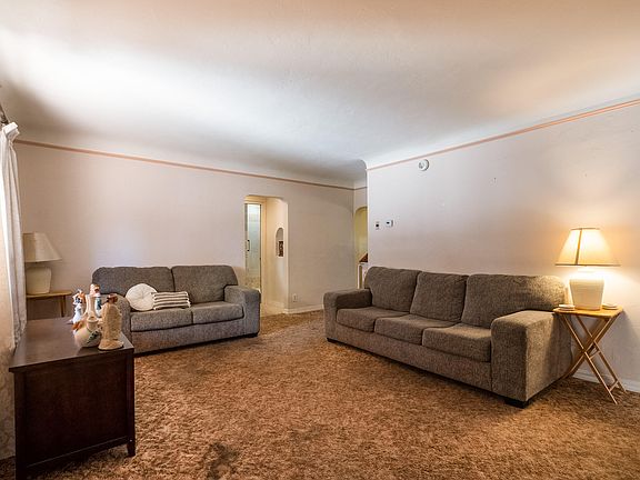 4th image of 2739 Santa Clara Ave SE