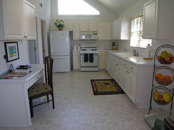Main-Level Kitchen