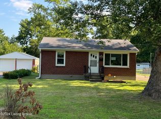 2321 Donna Rd, Louisville, KY 40216