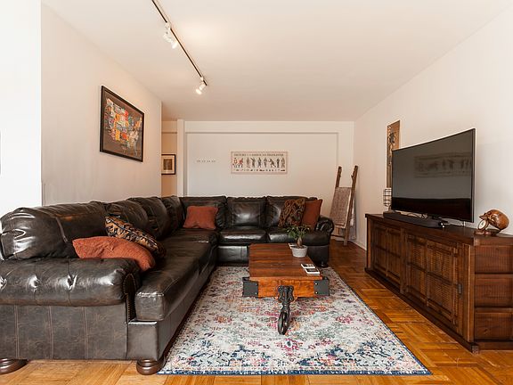 2nd image of 11820 Edgewater Dr APT 614