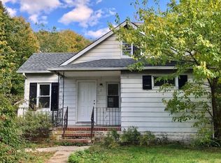 7 Fulton St, Brentwood, NY 11717