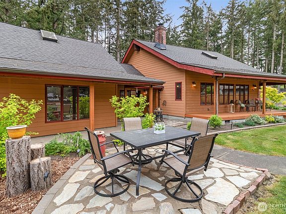 4th image of 6205 255th Street Ct E