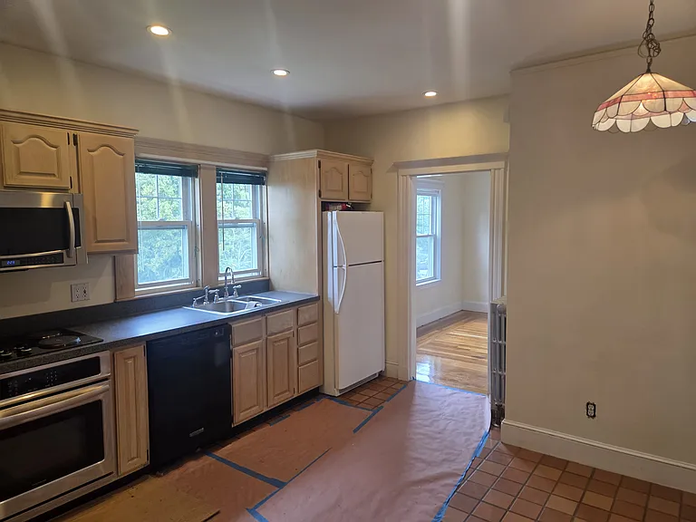 94 Harriet St #2 — Photo 12