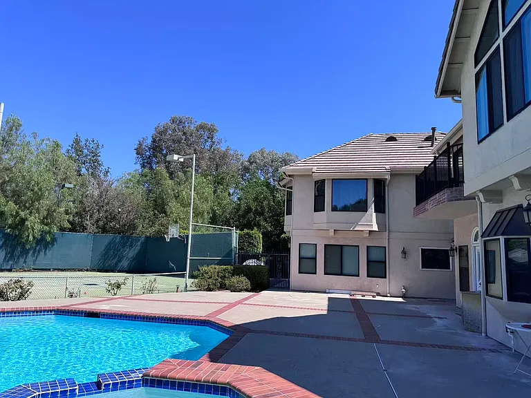 2505 Reata Pl — Photo 11