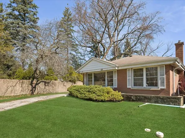 934 Yale Ave, Wilmette, IL 60091