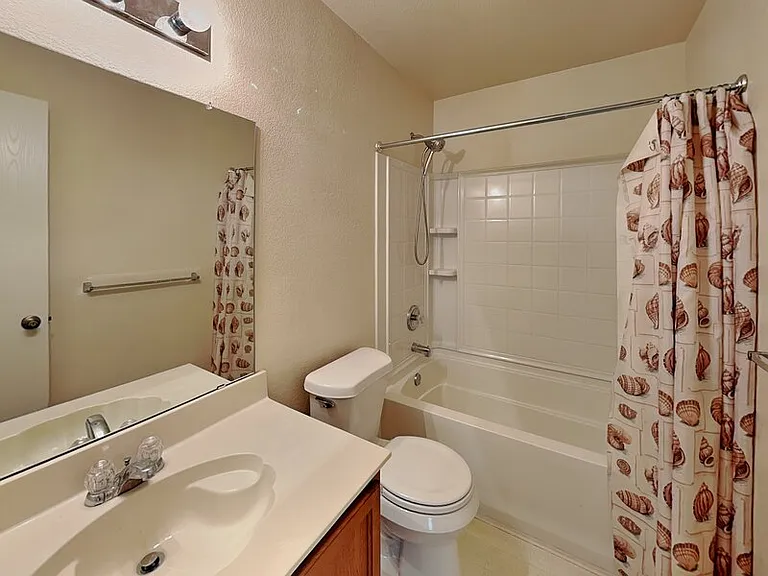 708 Moss Glen Trl — Photo 14