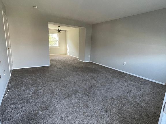 3rd image of 744 Seawall Rd