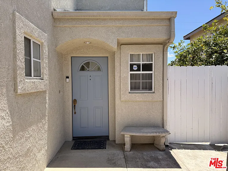 11536 Edinger Ave — Photo 3