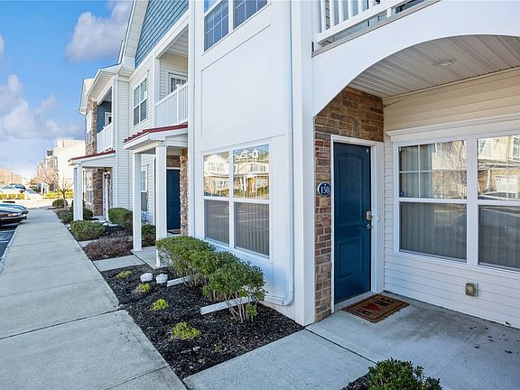 2nd image of 150 Rosebud Ct #150