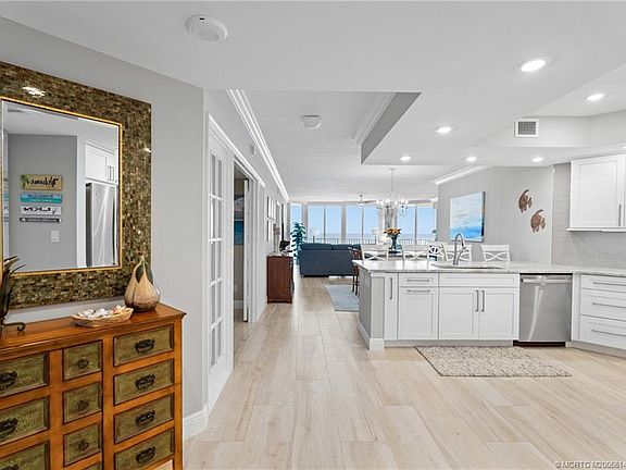 5th image of 8600 S Ocean Dr APT 602