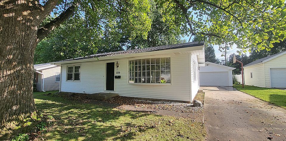 1st image of 239 Cambridge Dr