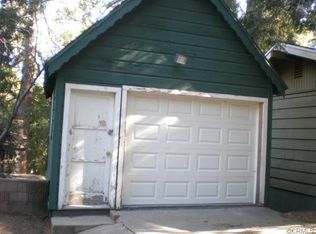 583 State Highway 138, Crestline, CA 92325