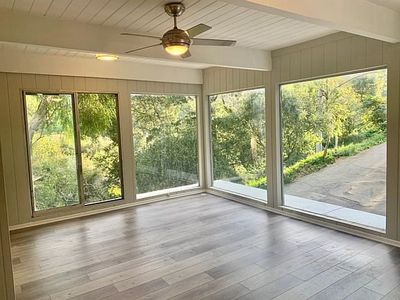 Beautiful new flooring. Lots of light and great views, peaceful, secure and very private