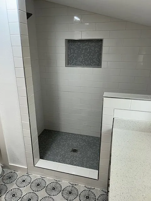 3 bed, 1200 sqft, $1,800 — Photo 3