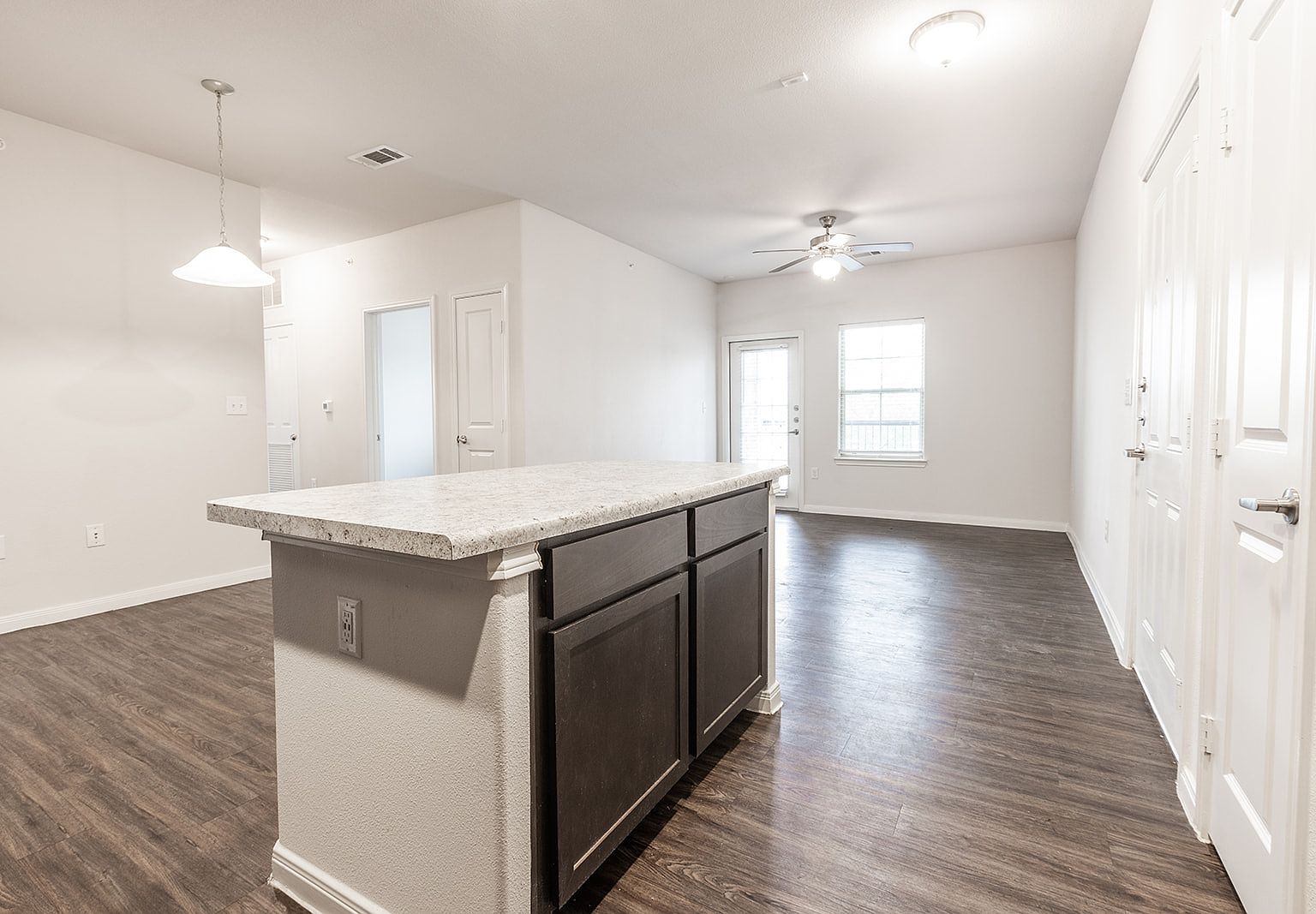 Marbach Manor Apartments Floor Plans Floor Roma