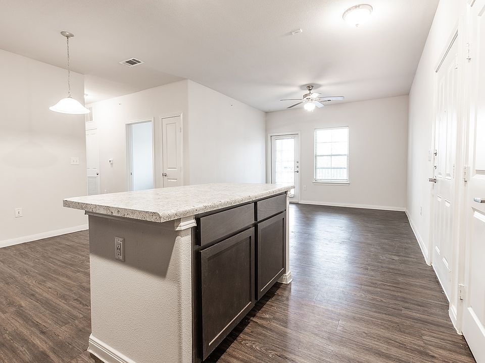 1st image of 1530 Marbach Oaks #8849652