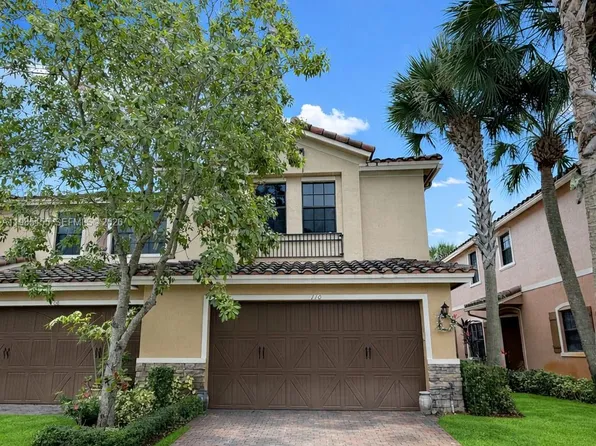 110 Riverwalk Cir E, Plantation, FL 33325