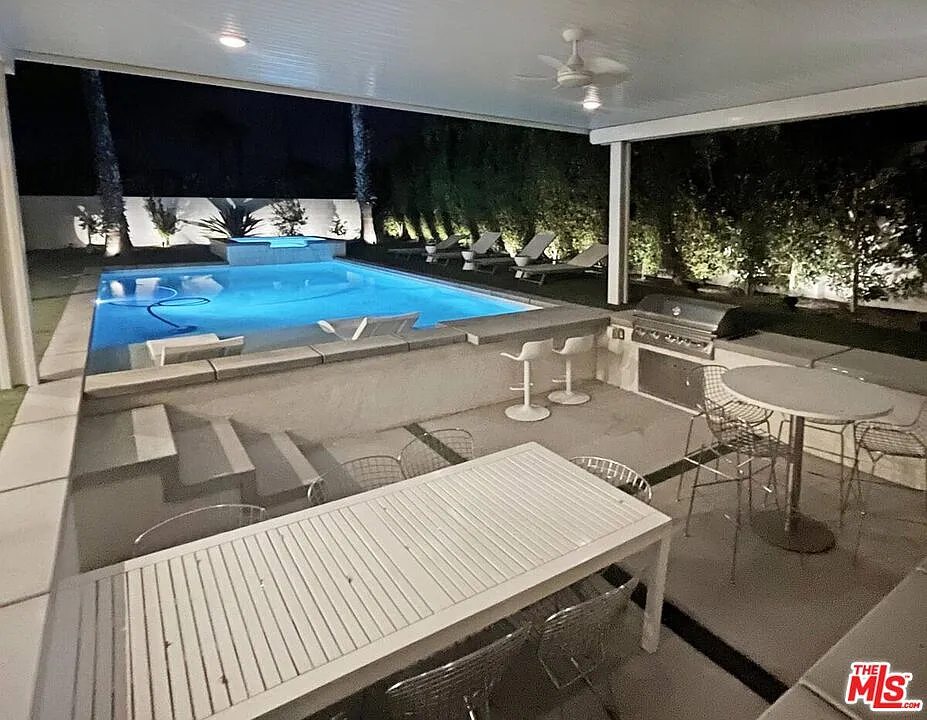 4 bed, 2.0 bath, 1882 sqft, $4,750 — Photo 3