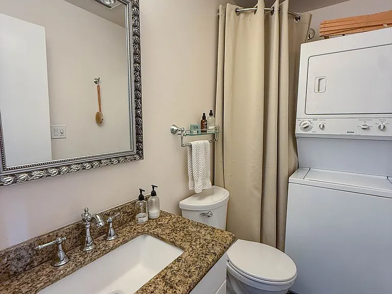 630 5th Ave S #208 — Photo 7