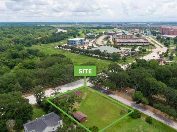 912 Richmond Pkwy, Richmond, TX 77469