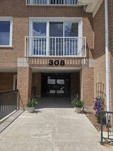 308 Happ Rd APT 304, Northfield, IL, 60093
