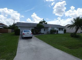 18555 Geranium Rd, Fort Myers, FL 33967