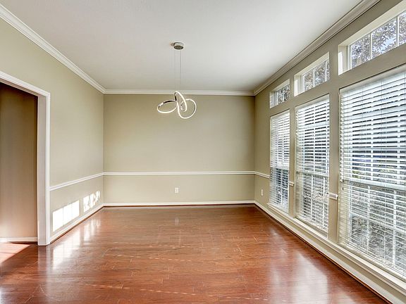 4th image of 22330 Piper Terrace Ln