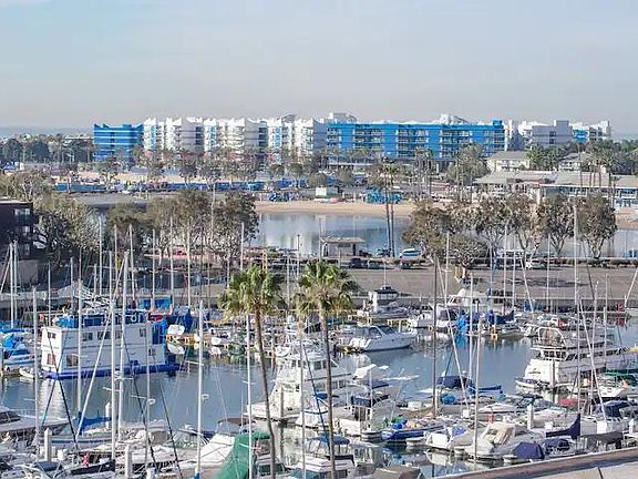 beautiful marina del rey